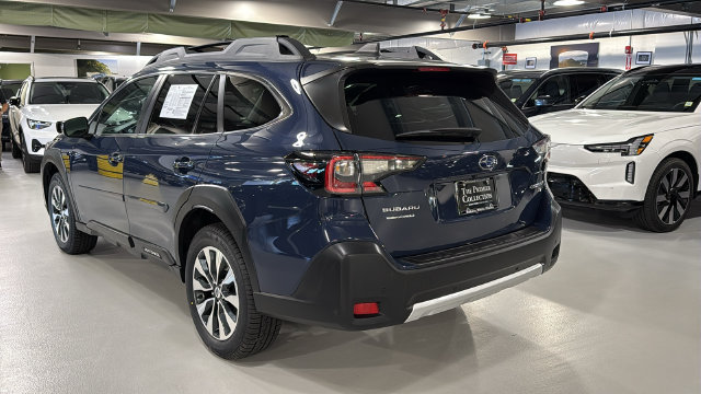 Used 2024 Subaru Outback Limited XT AWD/4WD image 4
