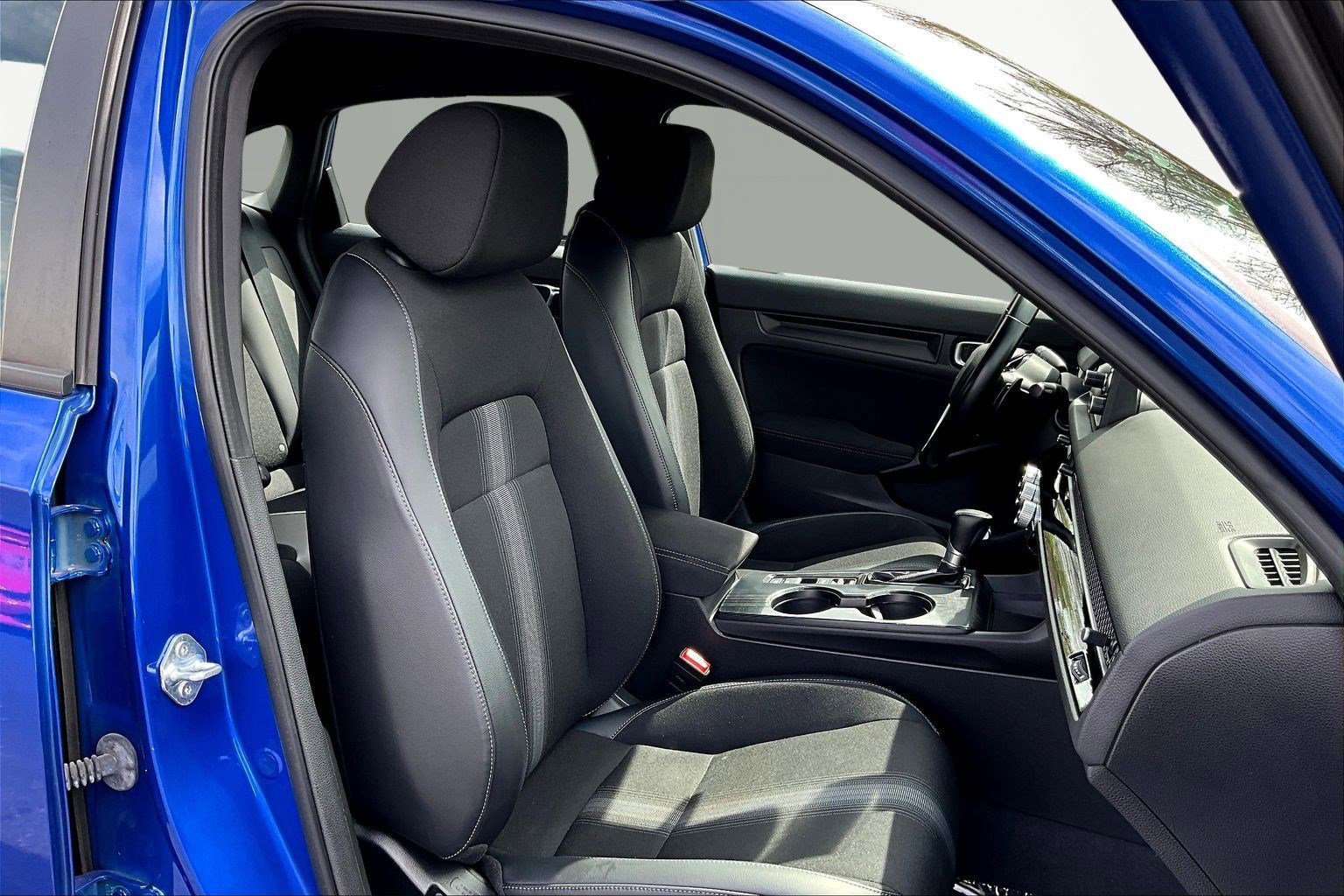 Used 2022 Honda Civic Sport image 28