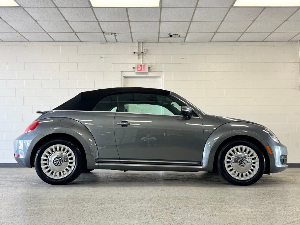 Used 2014 Volkswagen Beetle 2.5 image 3