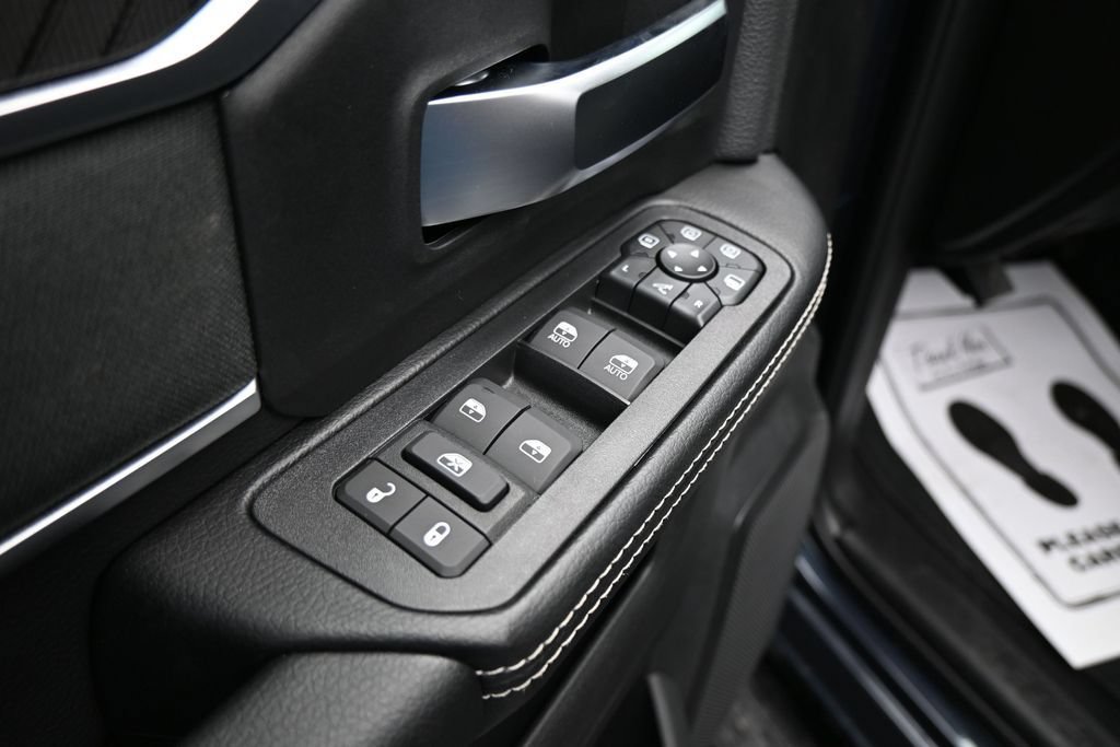 New 2027 RAM 2500 Big Horn AWD/4WD image 12