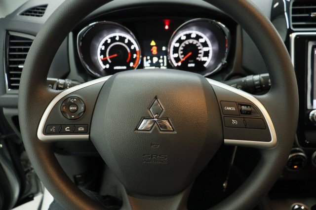 New 2026 Mitsubishi Outlander Sport ES AWD/4WD image 8