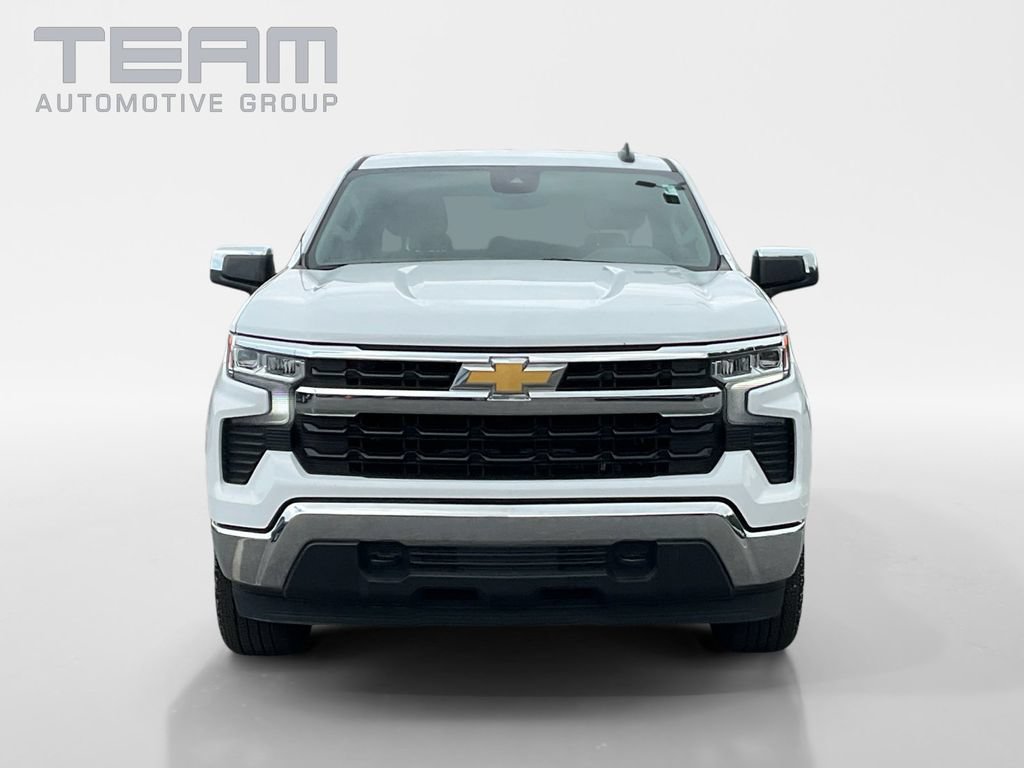 Used 2023 Chevrolet Silverado 1500 LT AWD/4WD image 2