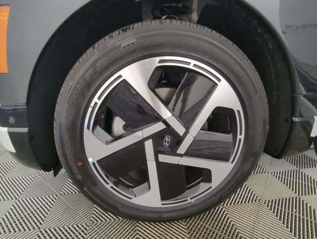 New 2026 Hyundai Ioniq 9 Limited image 18