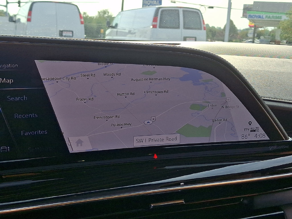 Certified 2021 Cadillac Escalade Premium Luxury w/ Performance Package AWD/4WD image 19