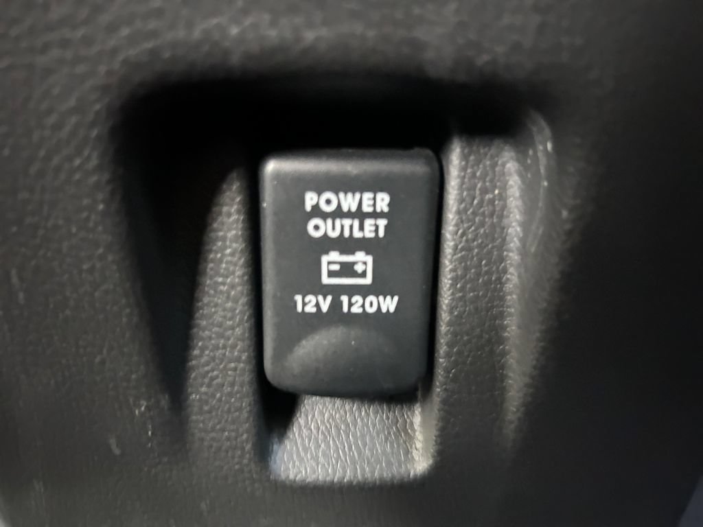 Used 2020 Mitsubishi Eclipse Cross LE AWD/4WD image 20