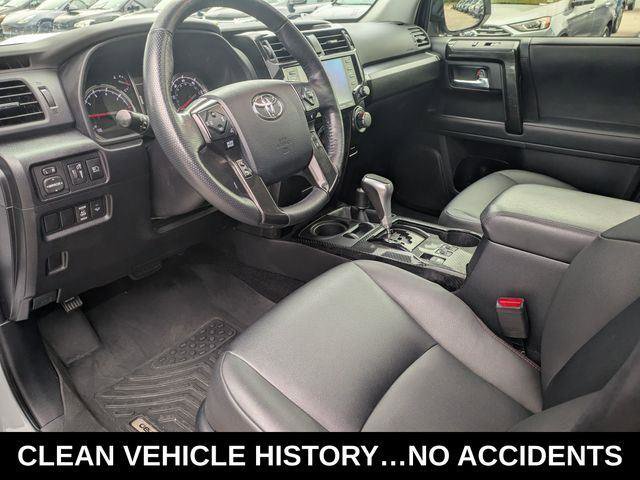 Used 2024 Toyota 4Runner TRD Off-Road Premium image 10