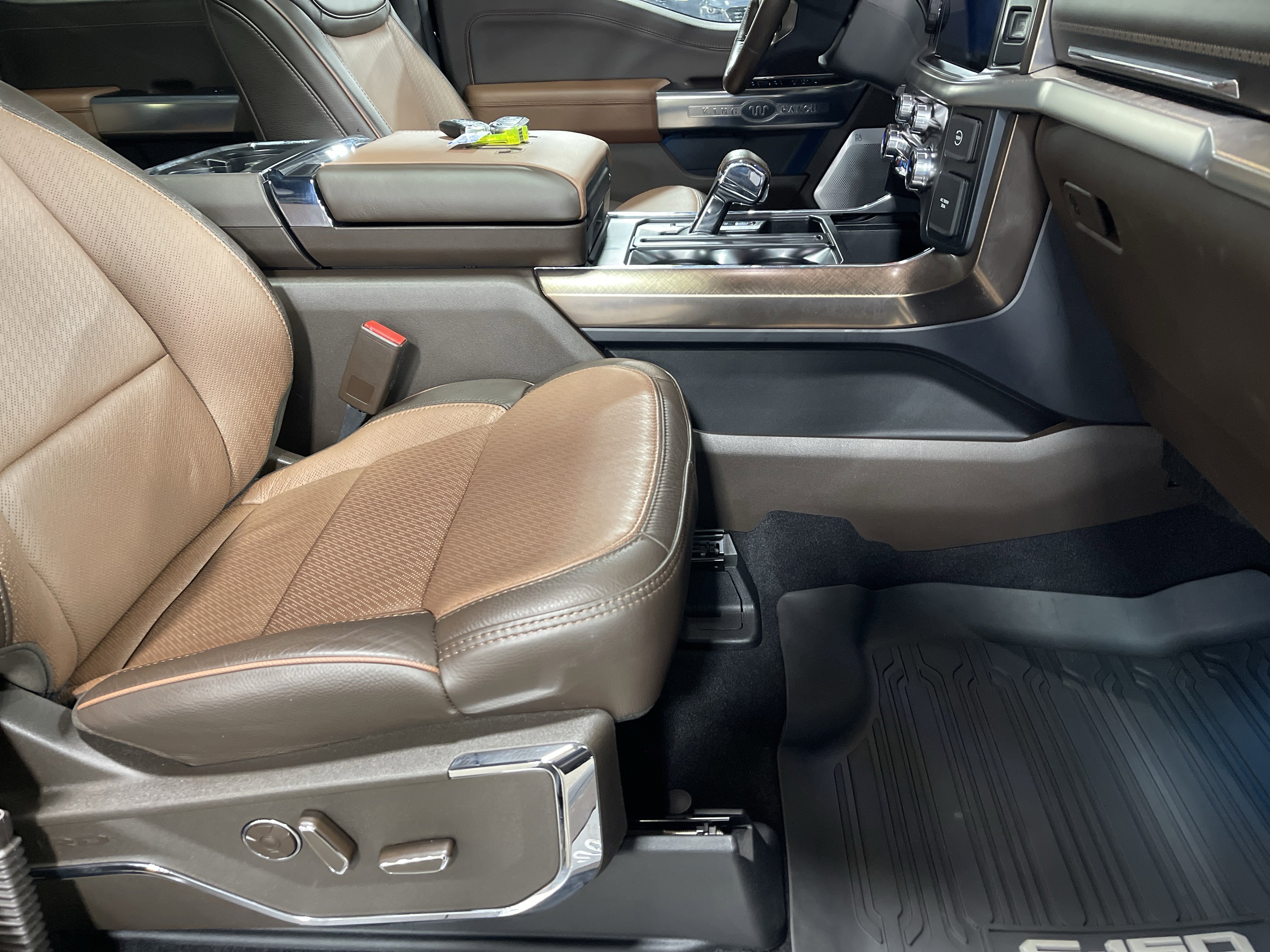 Used 2025 Ford F150 King Ranch image 16