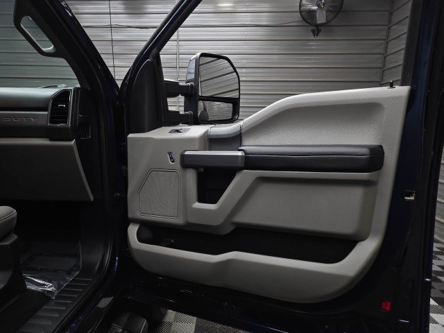 Used 2020 Ford F250 XLT w/ XLT Premium Package AWD/4WD image 34