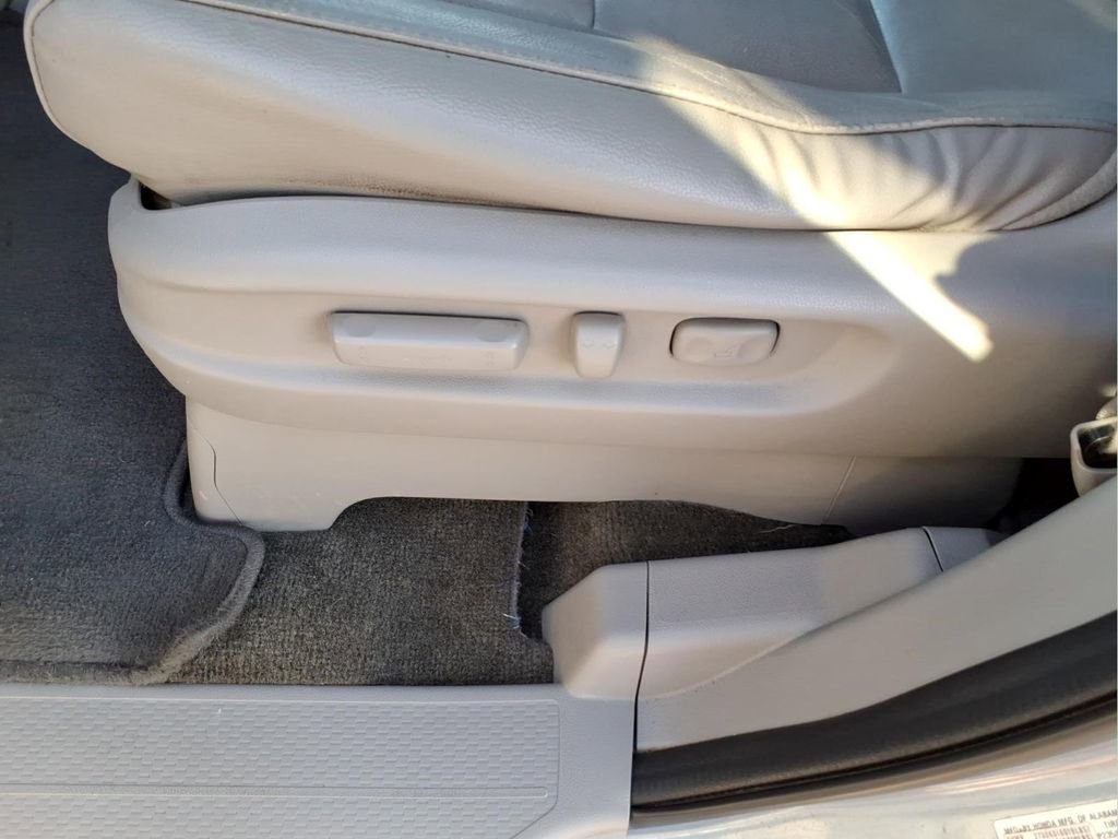 Used 2013 Honda Odyssey EX-L image 13