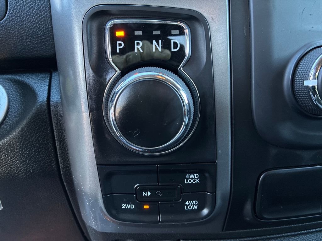 Used 2024 RAM 1500 Classic SLT image 24