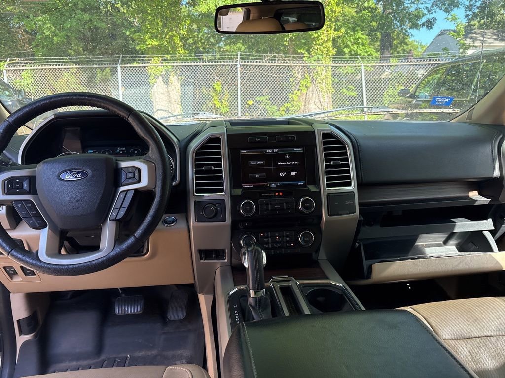 Used 2015 Ford F150 Lariat w/ Equipment Group 501A Mid RWD image 10