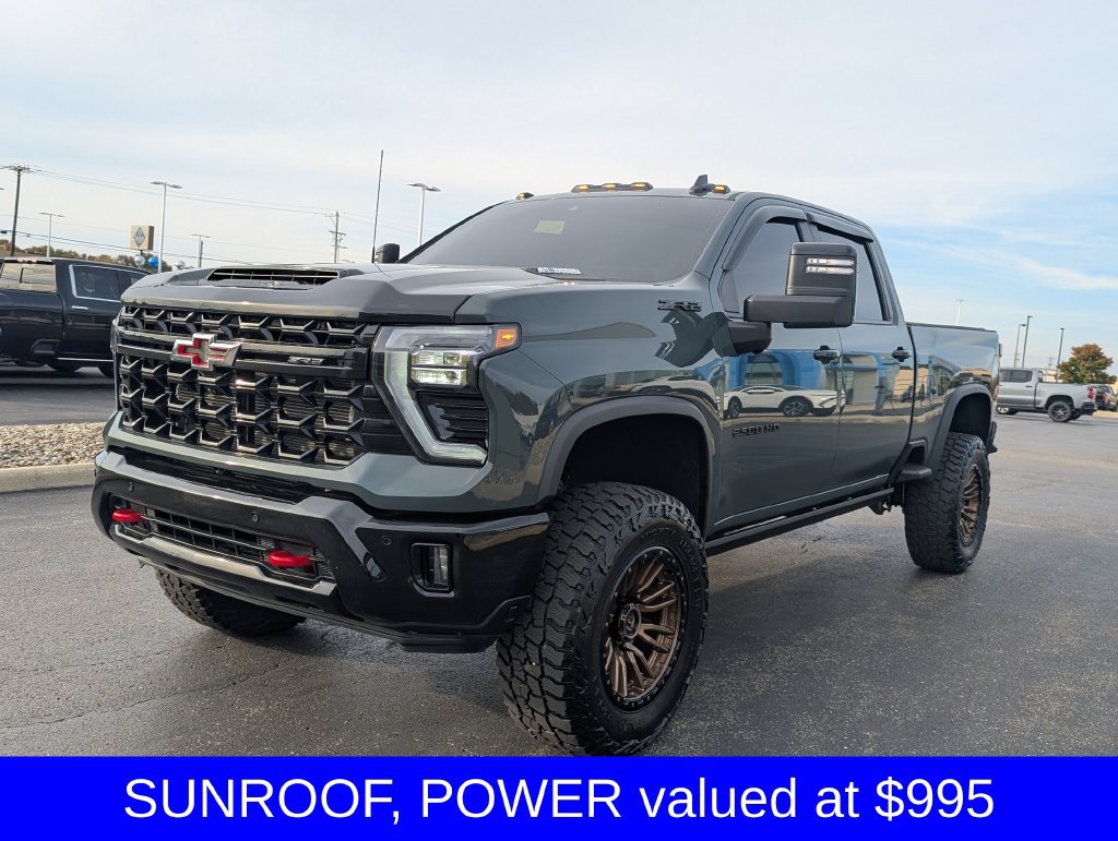 Used 2026 Chevrolet Silverado 2500 ZR2 w/ LPO, Dark Essentials Package AWD/4WD image 4