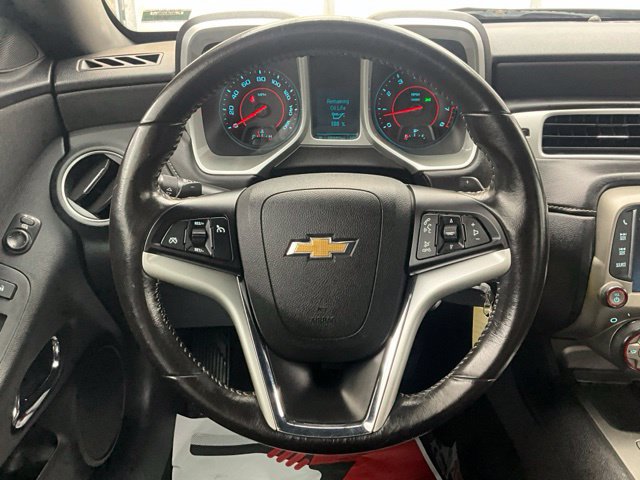 Used 2015 Chevrolet Camaro LT RWD image 10