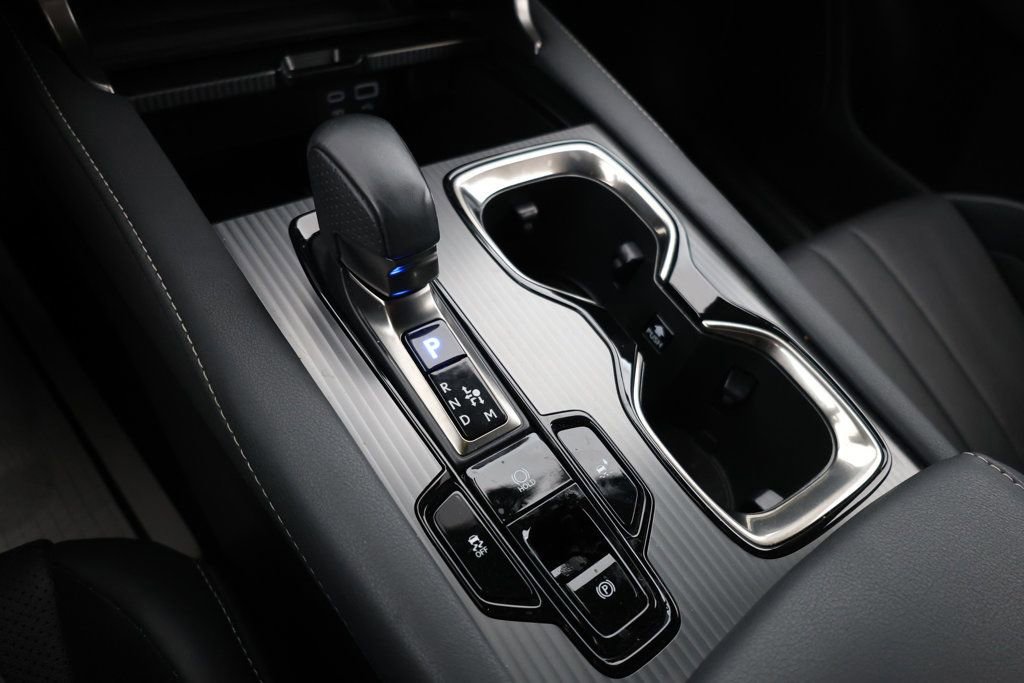 Used 2023 Lexus RX 500h F Sport w/ Accessory Package (Z1) image 18