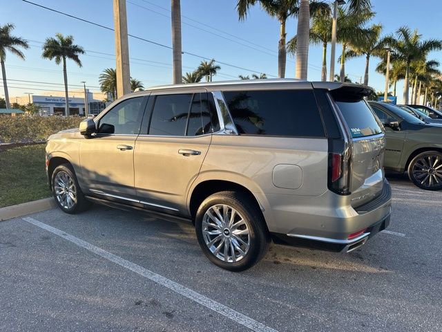 Used 2023 Cadillac Escalade Premium Luxury w/ Performance Package image 3