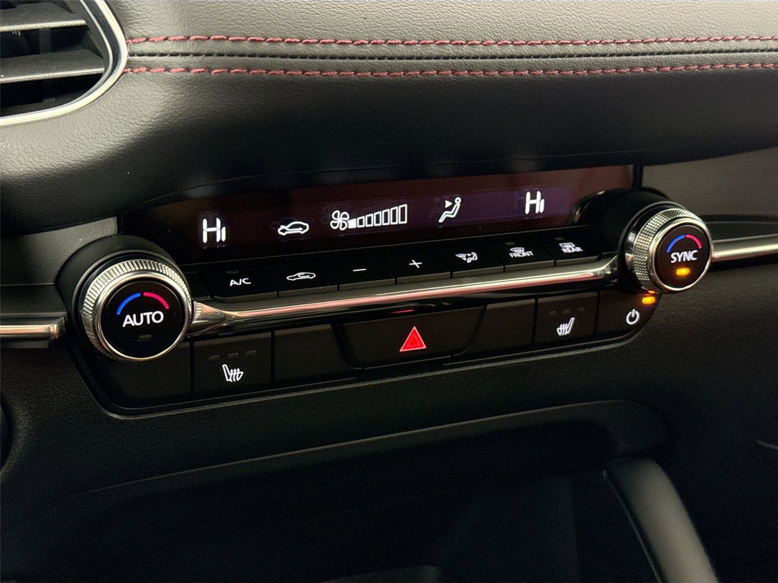 New 2026 MAZDA MAZDA3 Carbon image 25