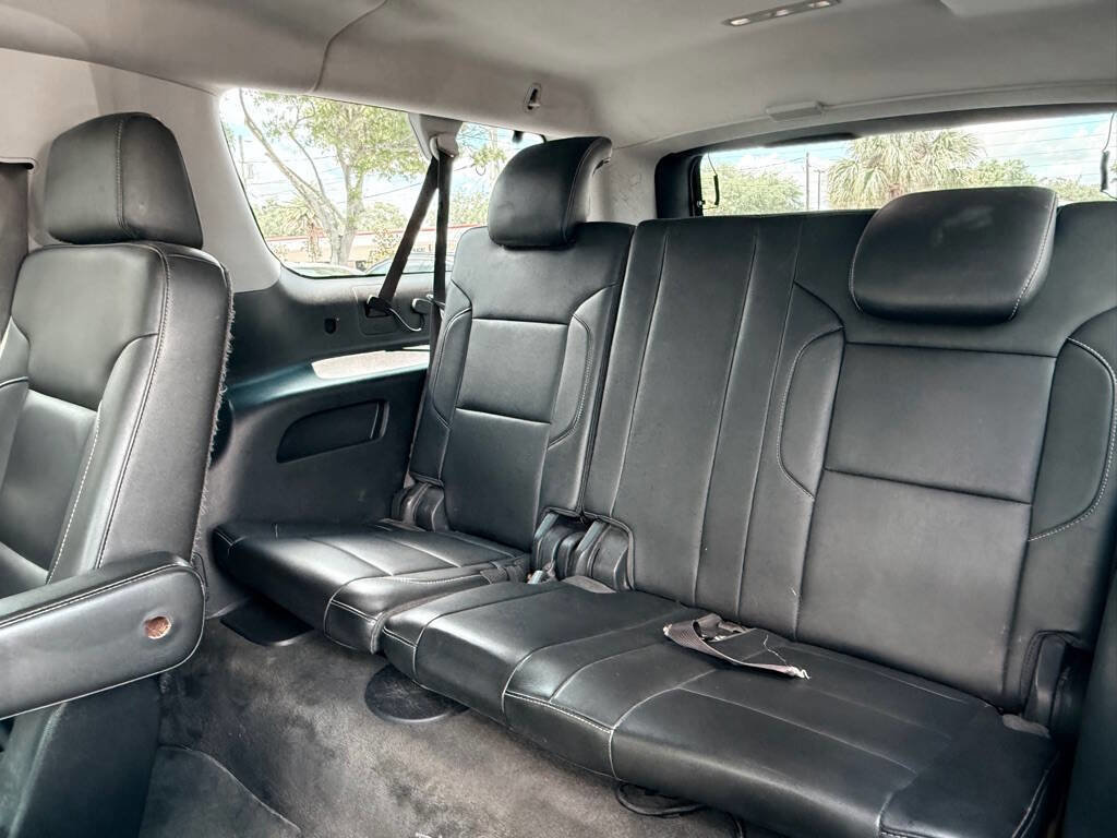 Used 2015 Chevrolet Suburban LT image 28