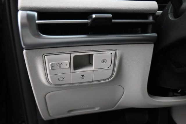 New 2026 Hyundai Tucson Limited AWD/4WD image 17