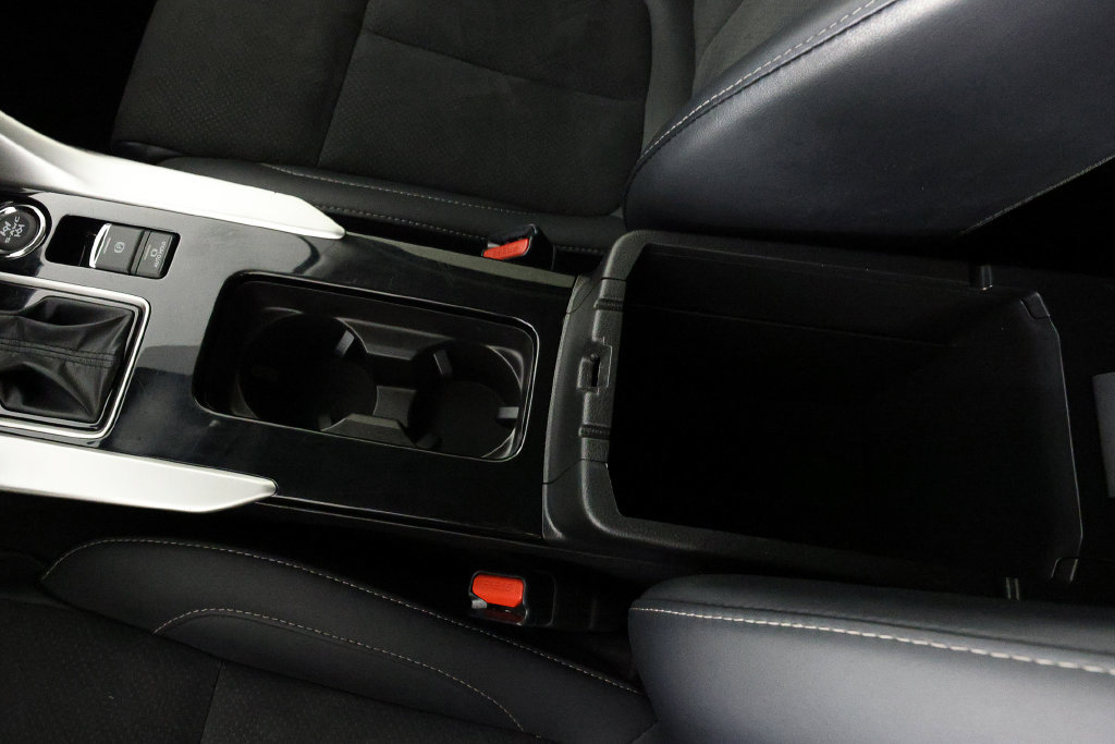 Used 2025 Mitsubishi Eclipse Cross SE AWD/4WD image 33