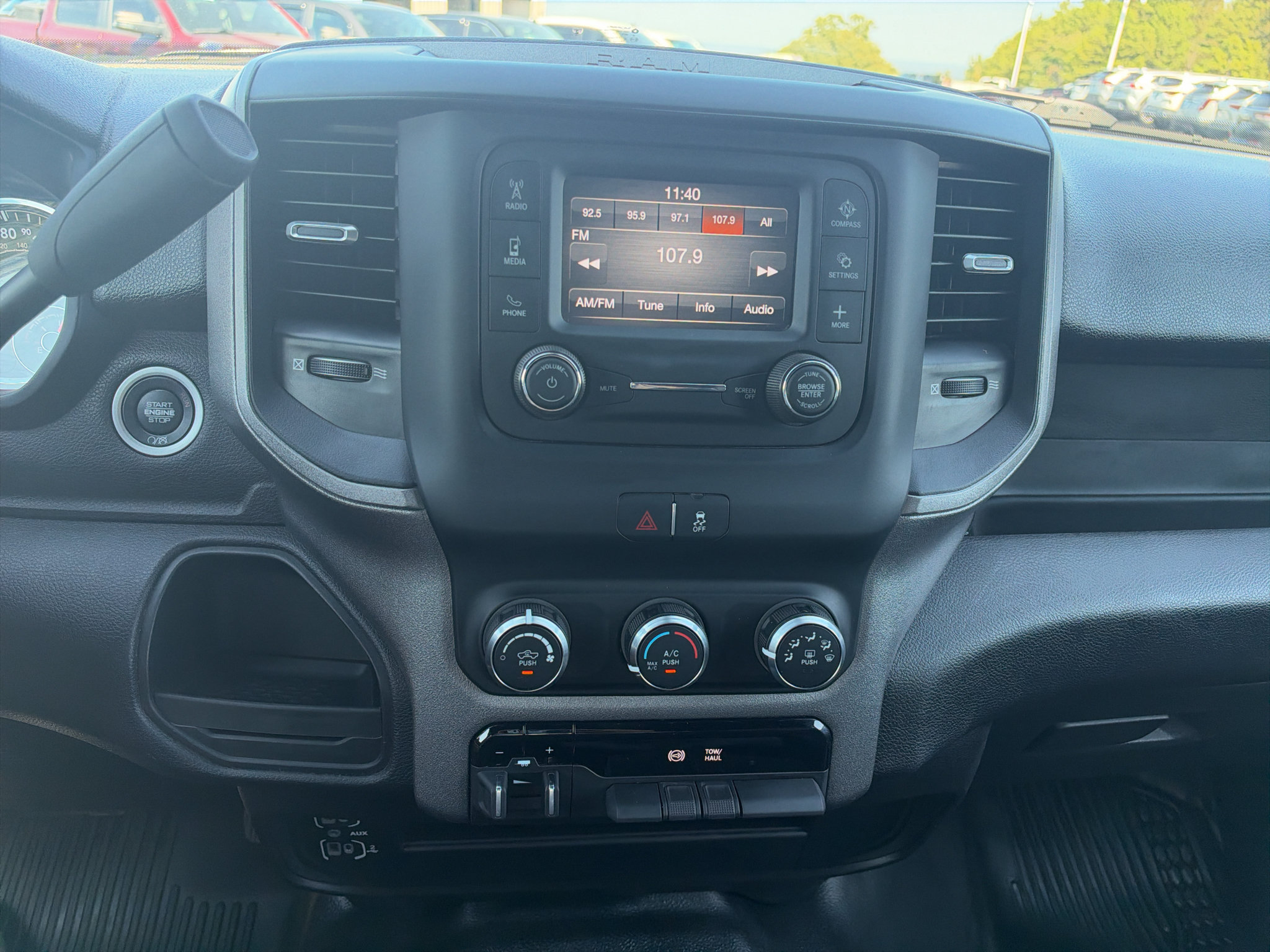 Used 2024 RAM 3500 Tradesman w/ Chrome Appearance Group AWD/4WD image 22