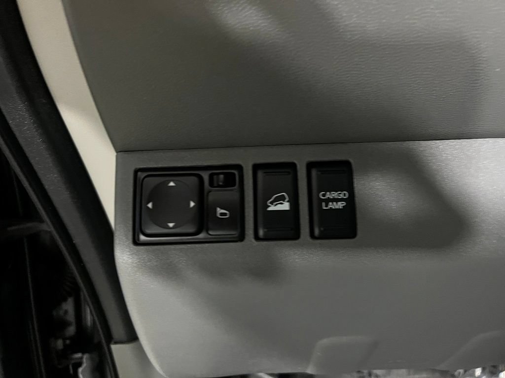 Used 2021 Nissan Frontier SV AWD/4WD image 24