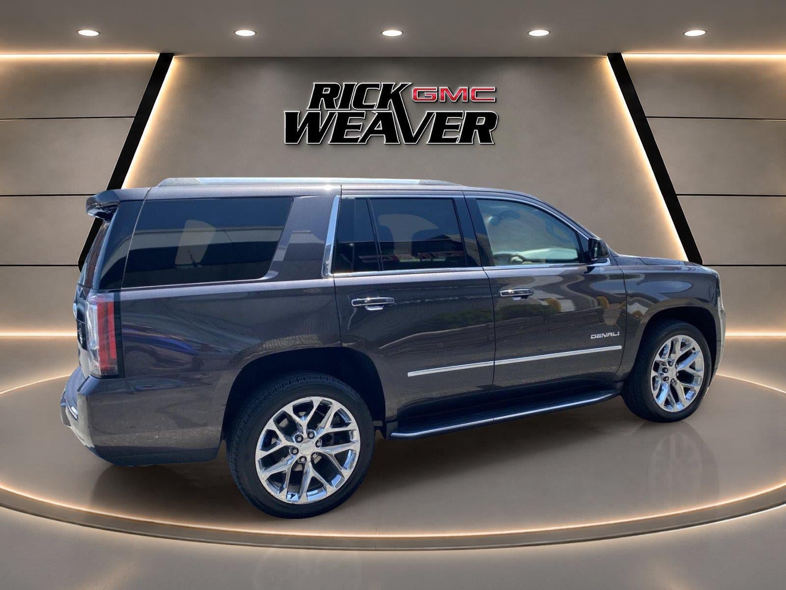 Used 2017 GMC Yukon Denali w/ Open Road Package AWD/4WD image 9
