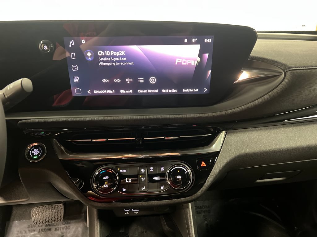 Certified 2026 Buick Envista Sport Touring w/ Convenience I Package FWD image 23