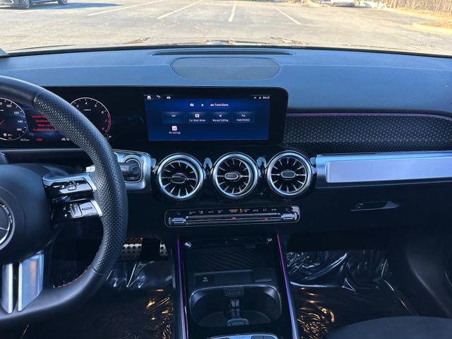 Used 2024 Mercedes-Benz GLB 250 image 19