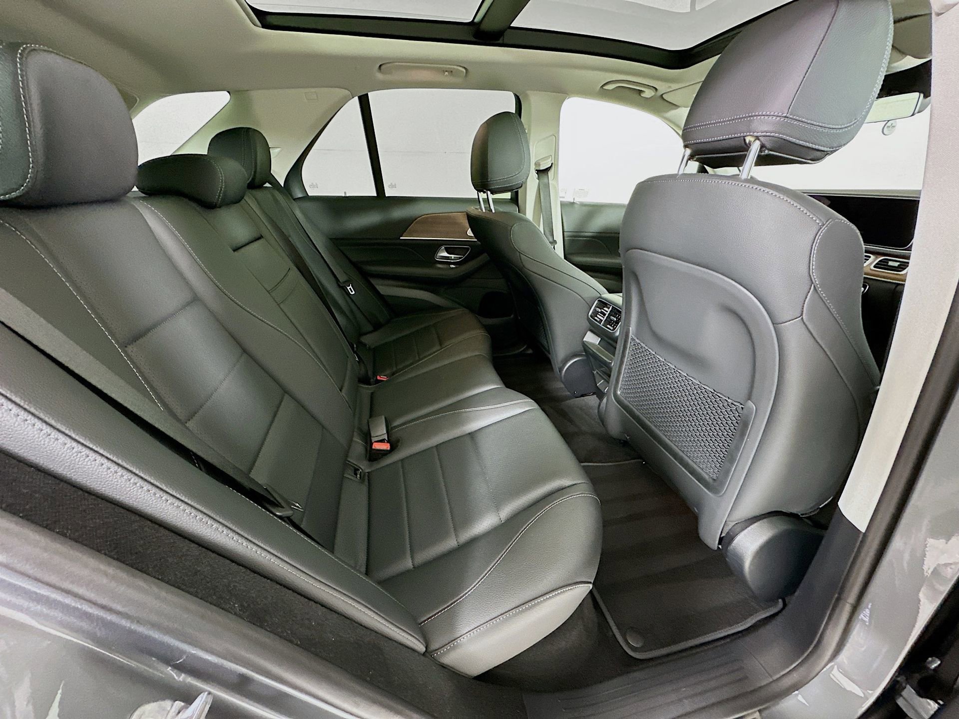 Certified 2025 Mercedes-Benz GLE 350 4MATIC image 30
