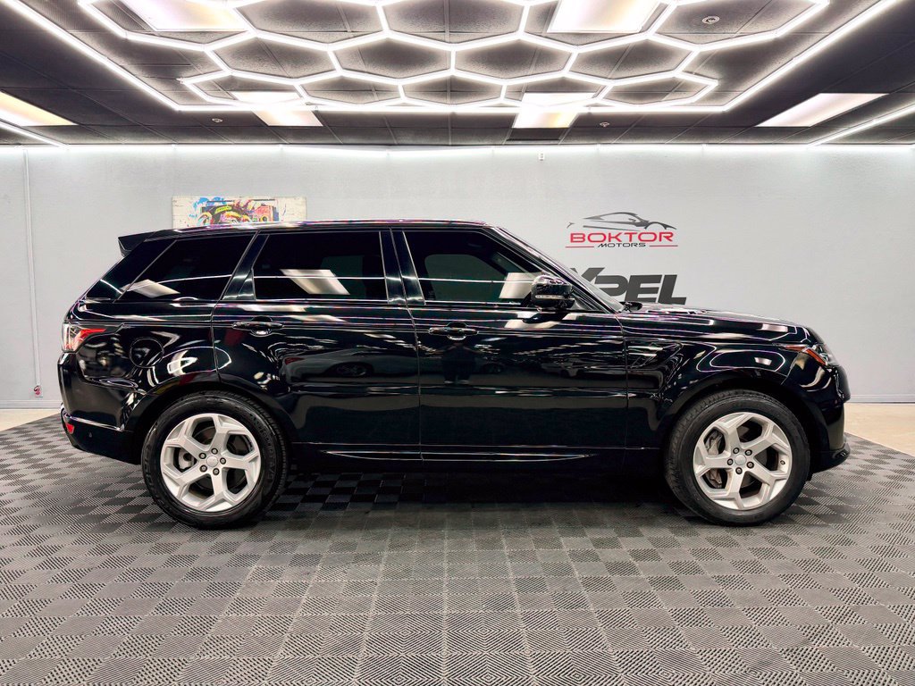 Used 2019 Land Rover Range Rover Sport HSE AWD/4WD image 16