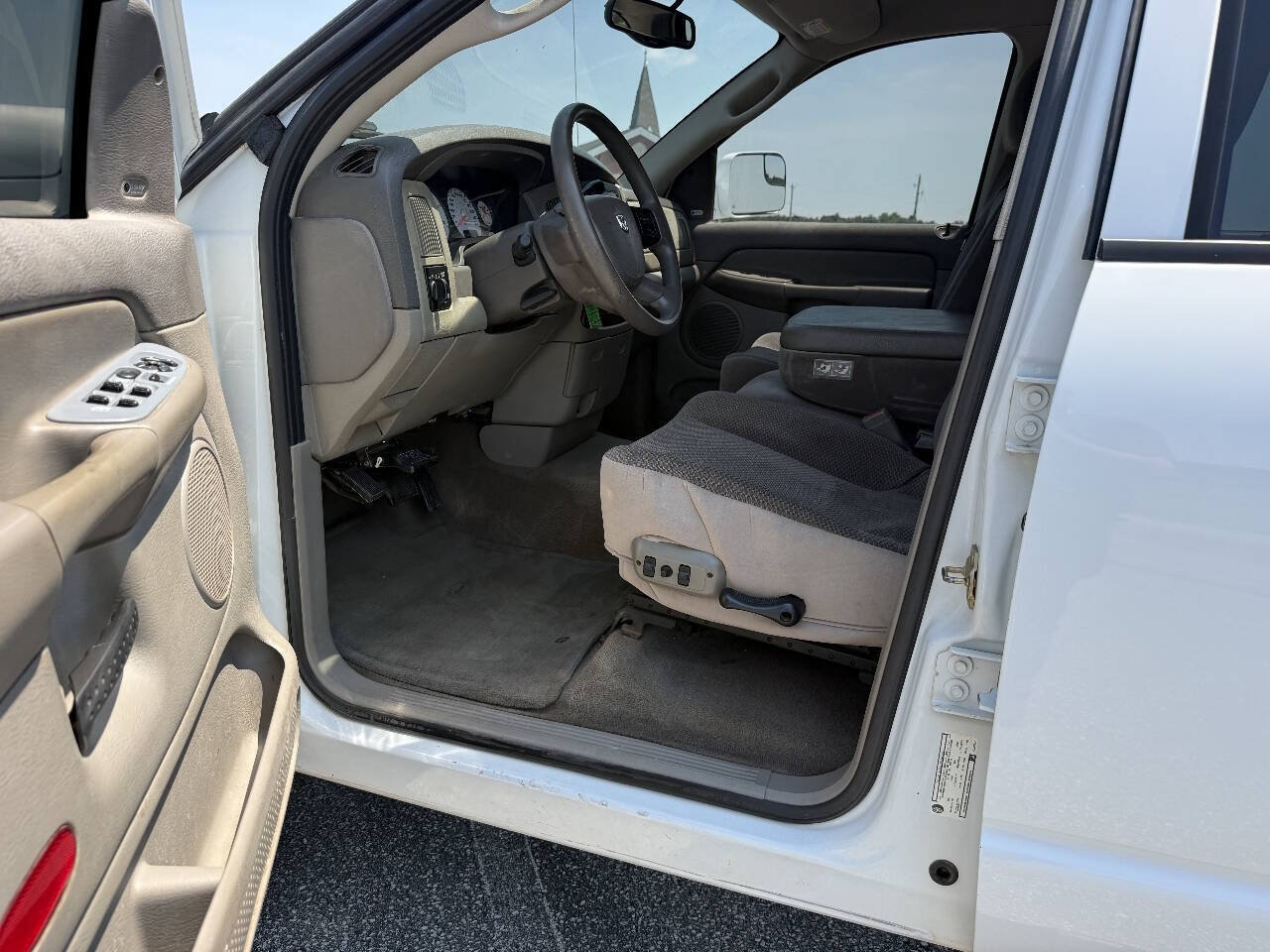 Used 2005 Dodge Ram 2500 Truck SLT w/ Trailer Tow Group AWD/4WD image 14