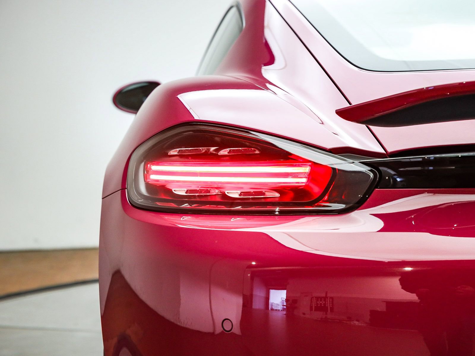 Used 2025 Porsche 718 Cayman S image 6