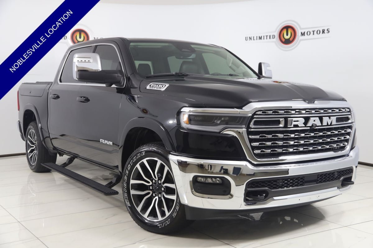 Used 2025 RAM 1500 Limited w/ Trailer Tow Group AWD/4WD image 1