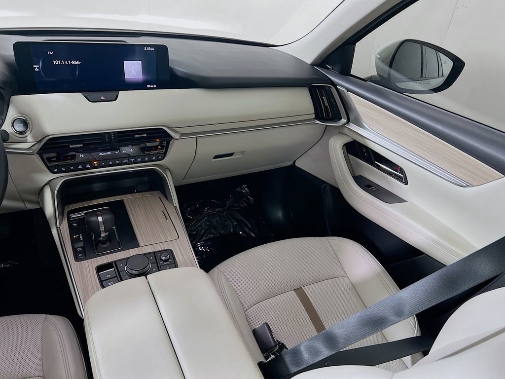 Used 2024 MAZDA CX-90 Plug-In Hybrid w/ Premium Plus AWD/4WD image 20