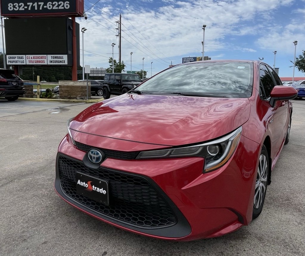 Used 2021 Toyota Corolla LE image 4