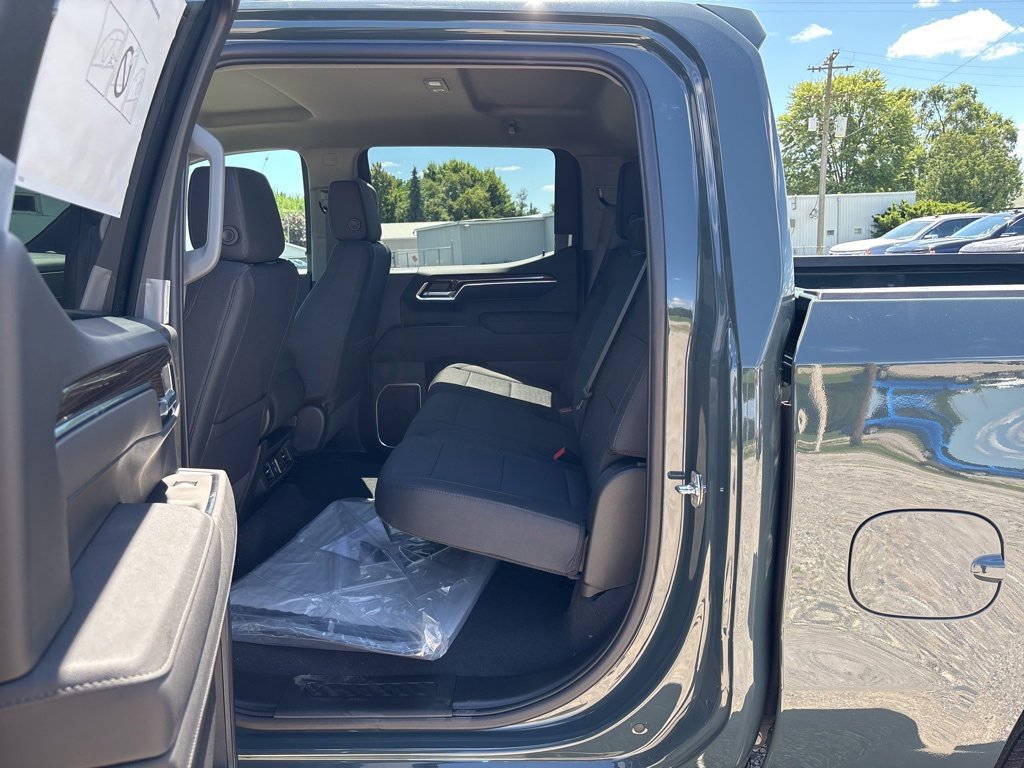 New 2026 Chevrolet Silverado 1500 LT image 11