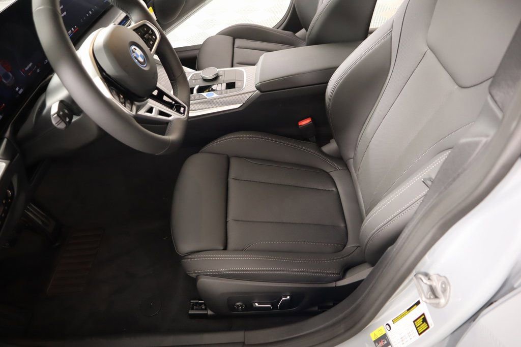 New 2025 BMW i4 xDrive40i w/ M Sport Package image 12