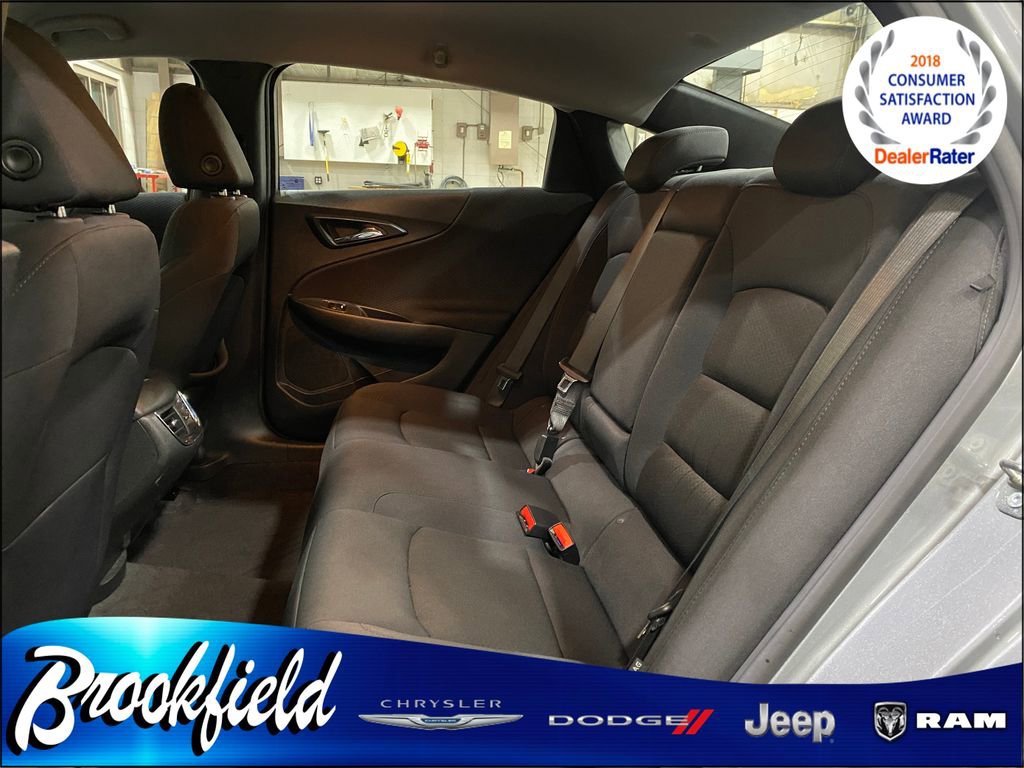 Used 2024 Chevrolet Malibu LT image 17