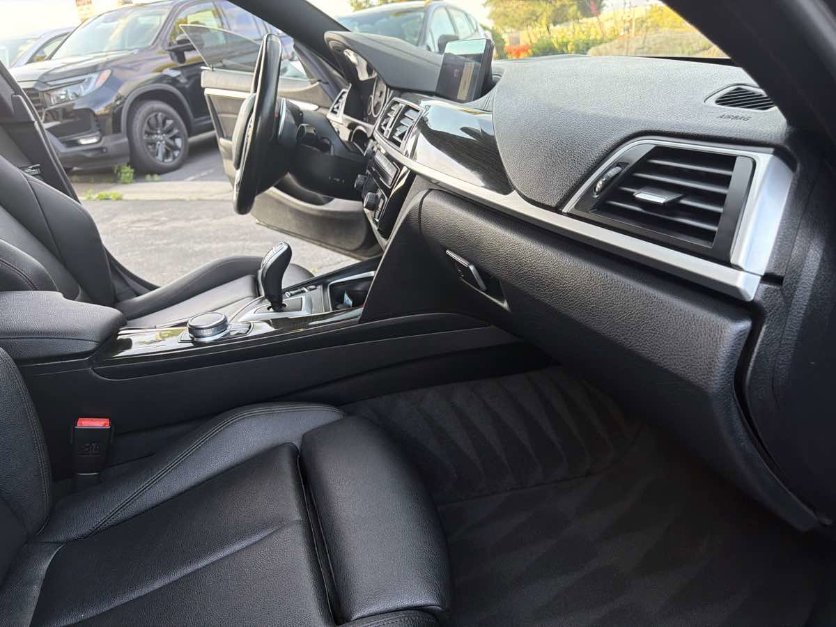 Used 2019 BMW 430i Gran Coupe RWD image 32