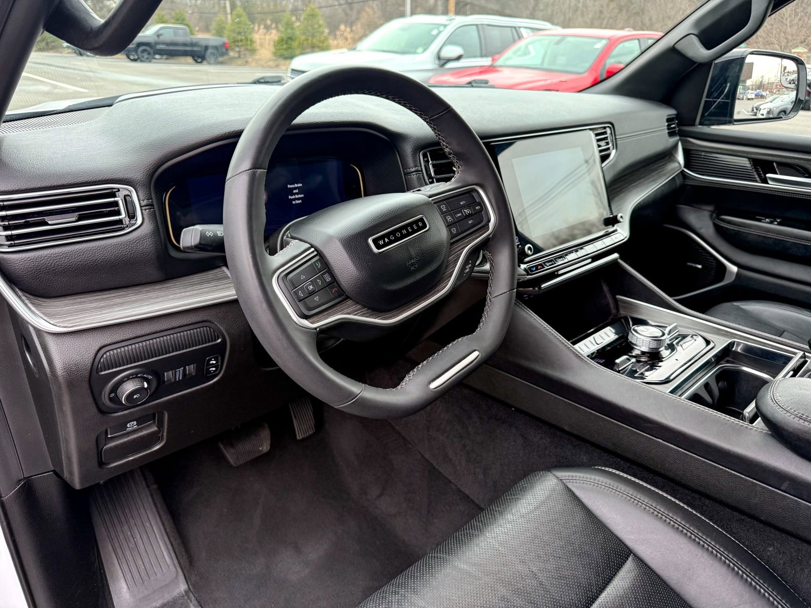 Used 2023 Jeep Wagoneer Series III w/ Preferred Equipment Group AWD/4WD image 21