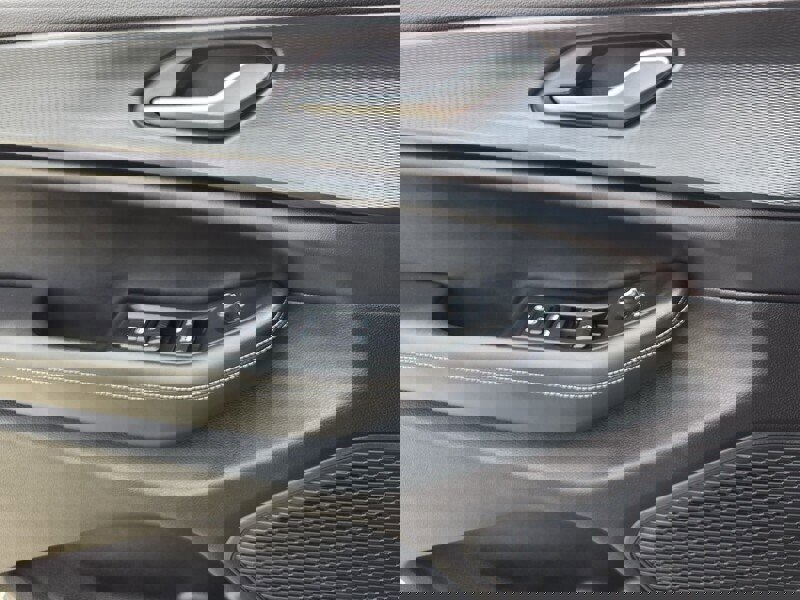 Certified 2023 Jeep Grand Cherokee L Laredo image 27