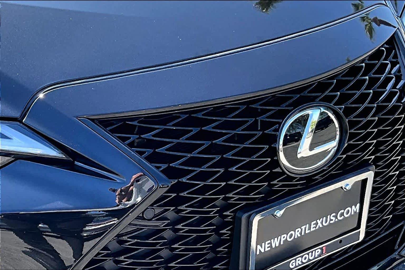 Used 2023 Lexus IS 350 F Sport w/ Accessory Package 2 RWD image 28