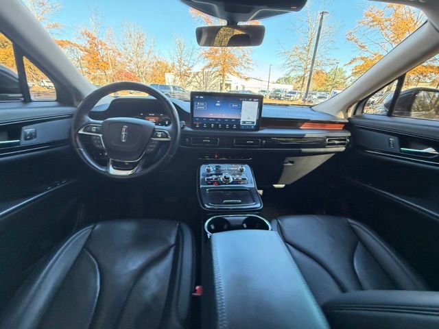 Certified 2022 Lincoln Nautilus Reserve image 6