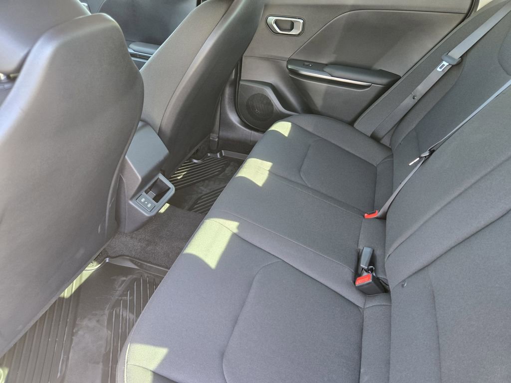 New 2026 Kia K4 FWD image 21