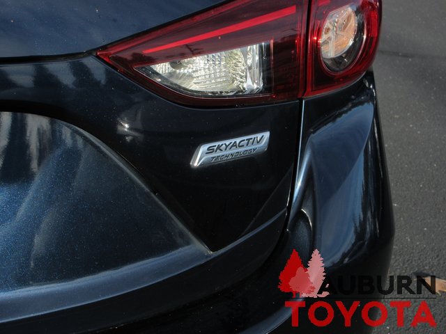 Used 2015 MAZDA MAZDA3 i Touring image 7