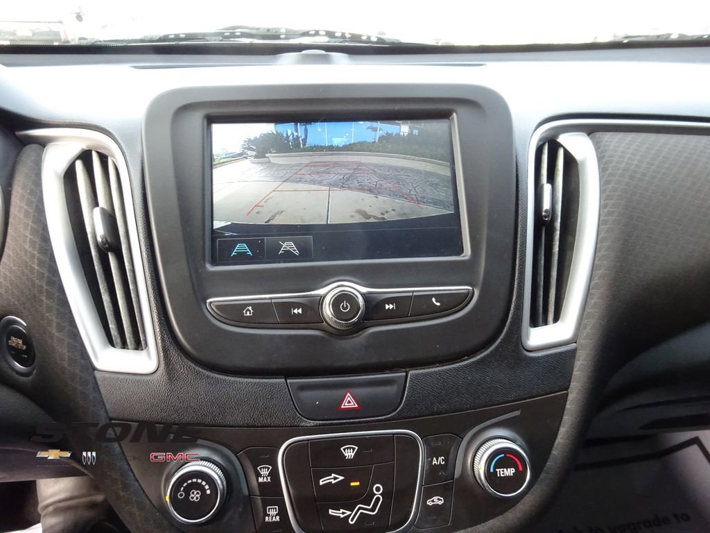 Used 2018 Chevrolet Malibu LS image 27