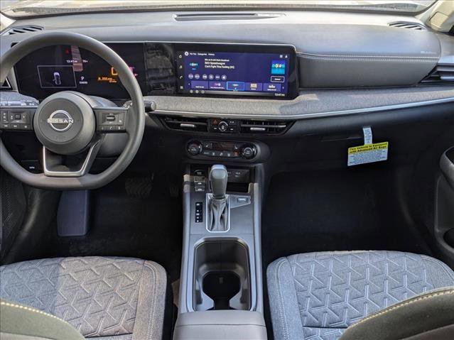 New 2026 Nissan Kicks SV image 13