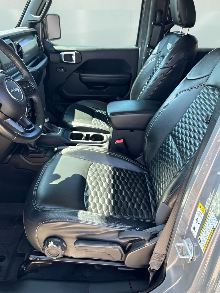 Used 2018 Jeep Wrangler Unlimited Sport S AWD/4WD image 14