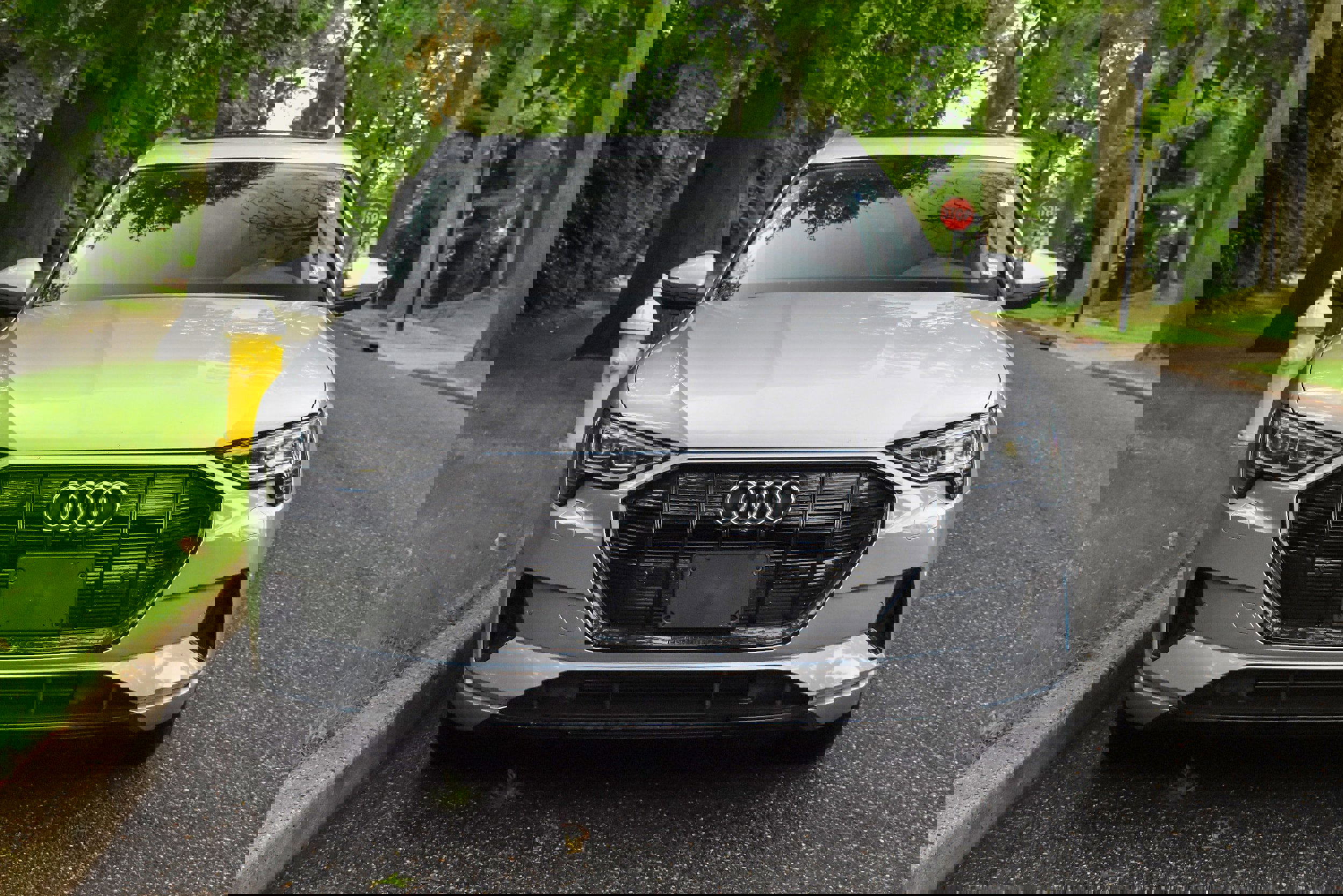 Used 2021 Audi e-tron Premium Plus w/ Premium Plus Package image 13