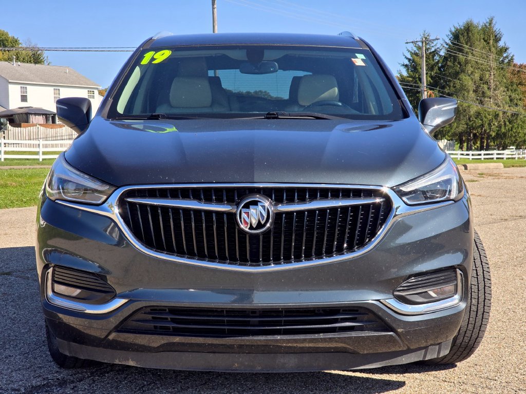 Used 2019 Buick Enclave Essence AWD/4WD image 9